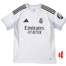 Camiseta Real Madrid I 2025/26 - TOQUE ME VOY | Espanha S / Sin personalización / La Liga Otimizado