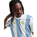 Camiseta del Especial Argentina+Adidas - 50 anos - TOQUE ME VOY | Espanha S / Sin personalización / Fan Otimizado