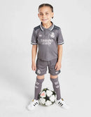 Conjunto Infantil Con Calcetines Originals III Real Madrid 2024/25 - TOQUE ME VOY | Espanha 16 (3 a 4 años) / Sin personalización / Sin parche Otimizado