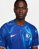 Camiseta del Chelsea I 2024/2025 - Versión del jugador - TOQUE ME VOY | Espanha S / Sin personalización / Sin parche Otimizado